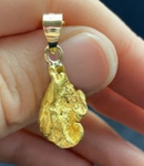 Pingente Ouro 999.99 Argola de ouro 18 Kilates Peso 4 Gramas 15 mmm