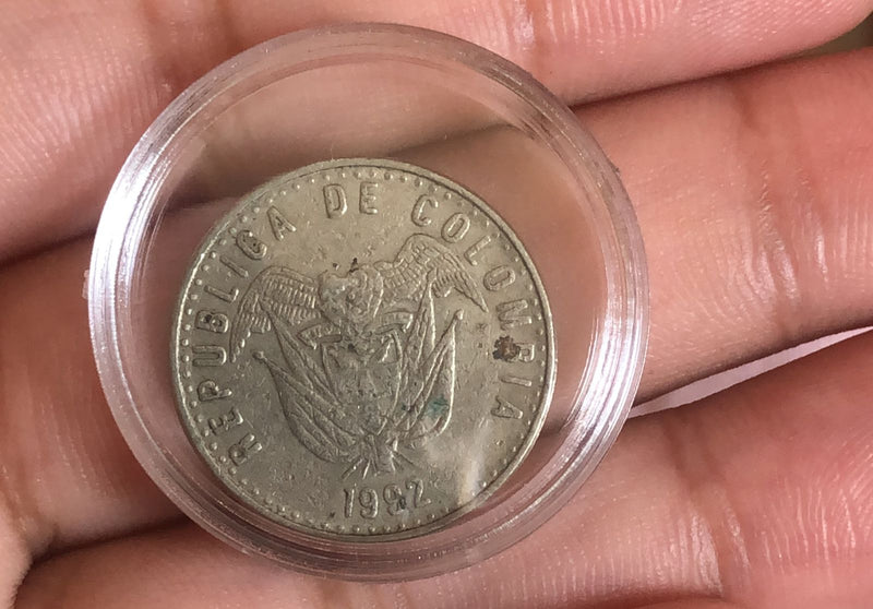 Moeda 50 Pesos República De Colômbia 1992 Para Coleção na Cápsula Nova