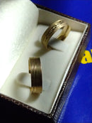 Par Alianças Casal Ouro 18kilates 12 Gramas Foscas Pedras Zircônias