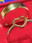 1 Aliança de Ouro 18 kilates 5 gramas 6 mm mais Anel coração com 2 gramas  Maciça