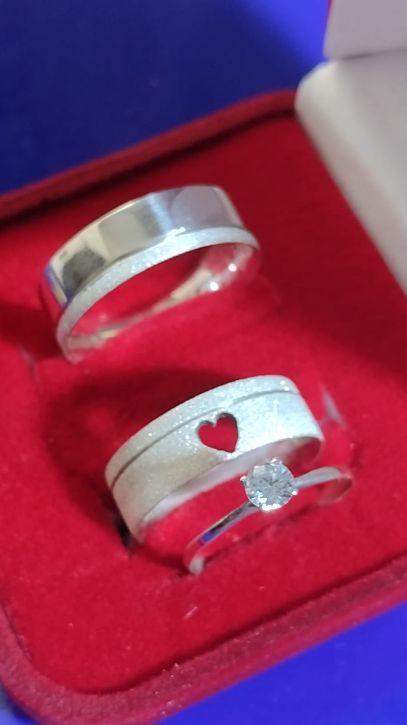 Par de Alianças Prata 950  Namoro e Cmpromisso 6 mm Fosca com Risco e Anel Solitário 3 mm Zircônia