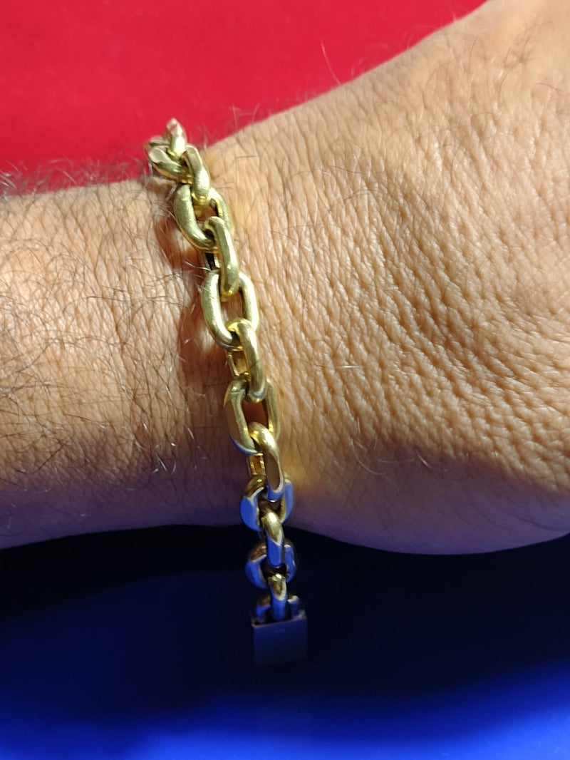 Pulseira Ouro 18 kilates Cadeado 13.00 gramas 8 mm 22 Cm  Fecho Gaveta
