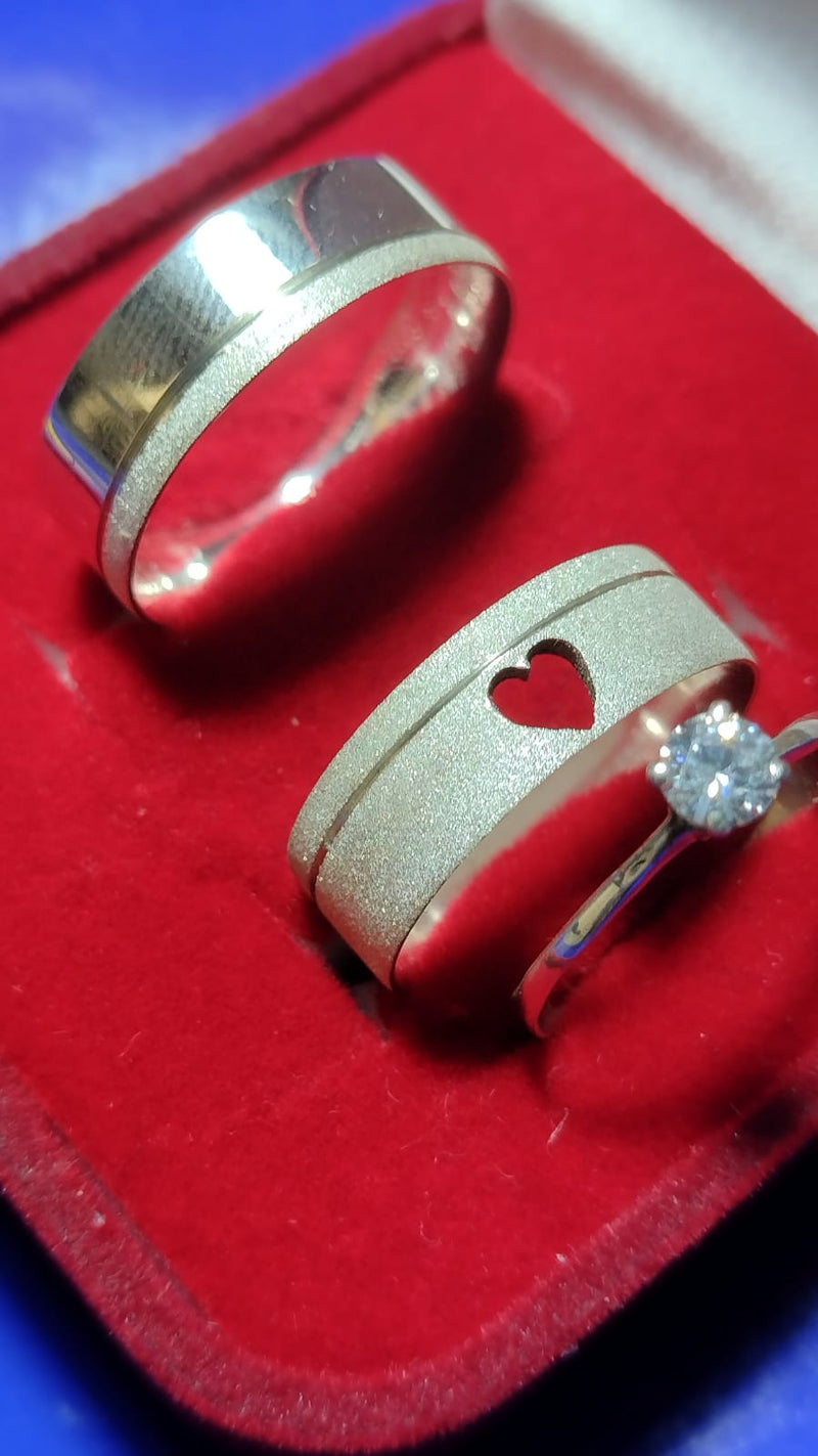 Par de Alianças Prata 950  Namoro e Cmpromisso 6 mm Fosca com Risco e Anel Solitário 3 mm Zircônia