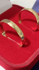 Par De alianças Casal Ouro 18 kilates 5 Gramas 4 mm