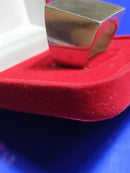 Anel Quadrado Prata 950 topo 20 mm x 20 mm Peso 12 Gramas liso sou com Letras