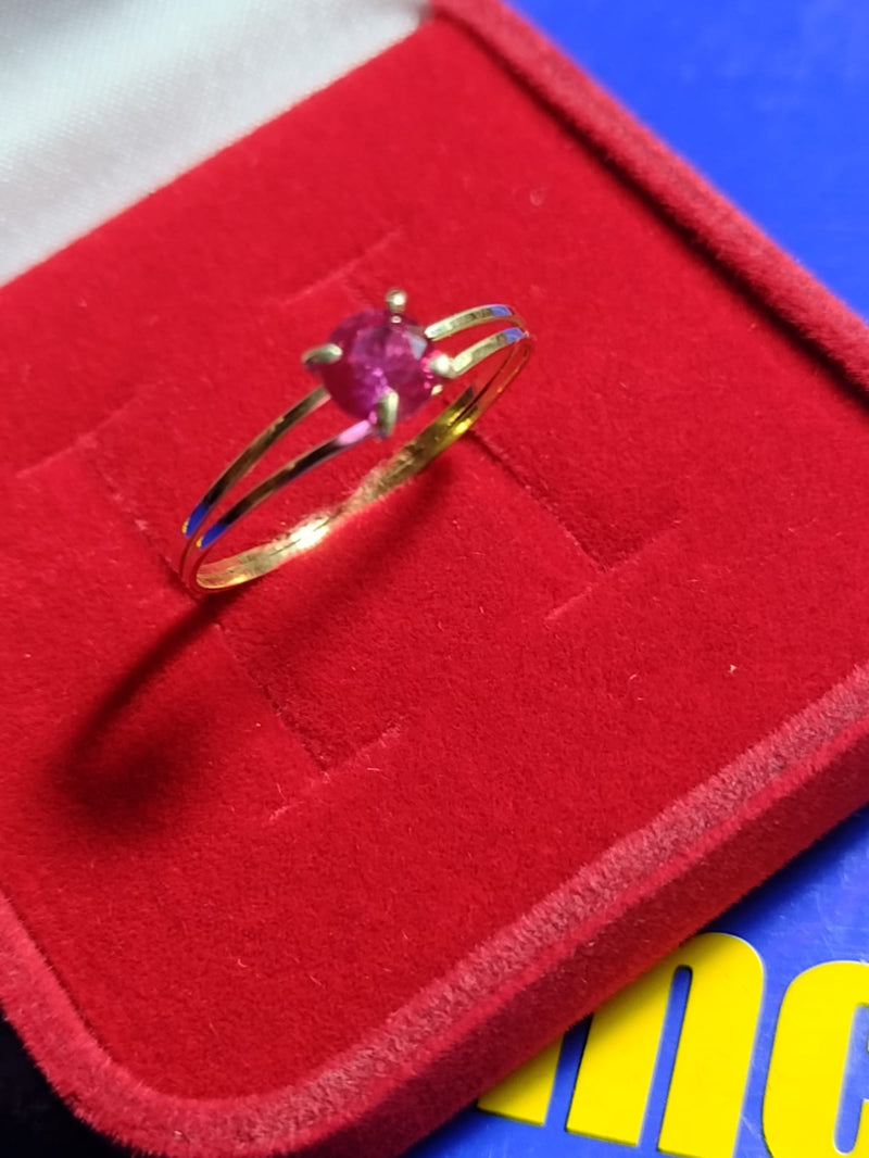 Anel Solitário Ouro 18 kilates Peso 1 Grama Pedra 5 mm Zircônia todas cores