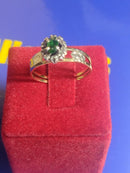 Anel Oval Colação de Grau Formatura Feminino Aro Ouro 18 Kilates Cabeça Prata Peso 1.80 Gramas Cabeça 8 mm x 6 mm Todos