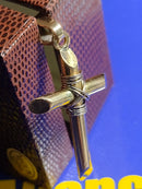 Pingente Ouro 18 K com detalhe de Ouro Branco 5.20 Gramas Tubo 4 mm 35 mm