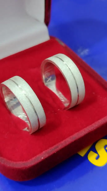 Alianças 8 mm Fosca com Risco Casal Prata 950 Namoro ,Compromisso, Noivado