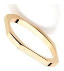 Anel Quadrado Ouro 18 Kilates 5.50 Gramas 2 mm Resistente e maciço e sem kina