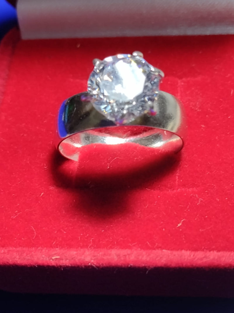 Anel Prata 950 Solitário  Aro 7 mm Pedra Zircônia 10 mm 7.20 Gramas Temos todas cores de Pedras