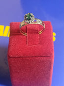 Anel Oval Colação de Grau Formatura Feminino Aro Ouro 18 Kilates Cabeça Prata Peso 1.80 Gramas Cabeça 8 mm x 6 mm Todos