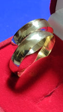 Alianças Casal Noivado Casamento Ouro 18 kilates Par Tradicional Ouro Amarelo 7.50 Gramas Com Risco ou sem Risco 7 mm