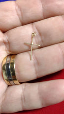 Pingente Levinho  Cruz Ouro 18 Kilates Peso 0.70  Gramas 15 mm