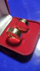 Par de Alianças Reta Noivado e Casamento 6 Gramas 5 mm lisa Ouro 18 Kilates