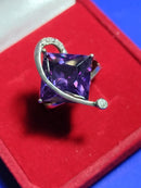 Anel Prata 950 Modelo Moderno com pedras de Zircônia e Zircônia LIlas  8 x 8 mm 7.50 Gramas