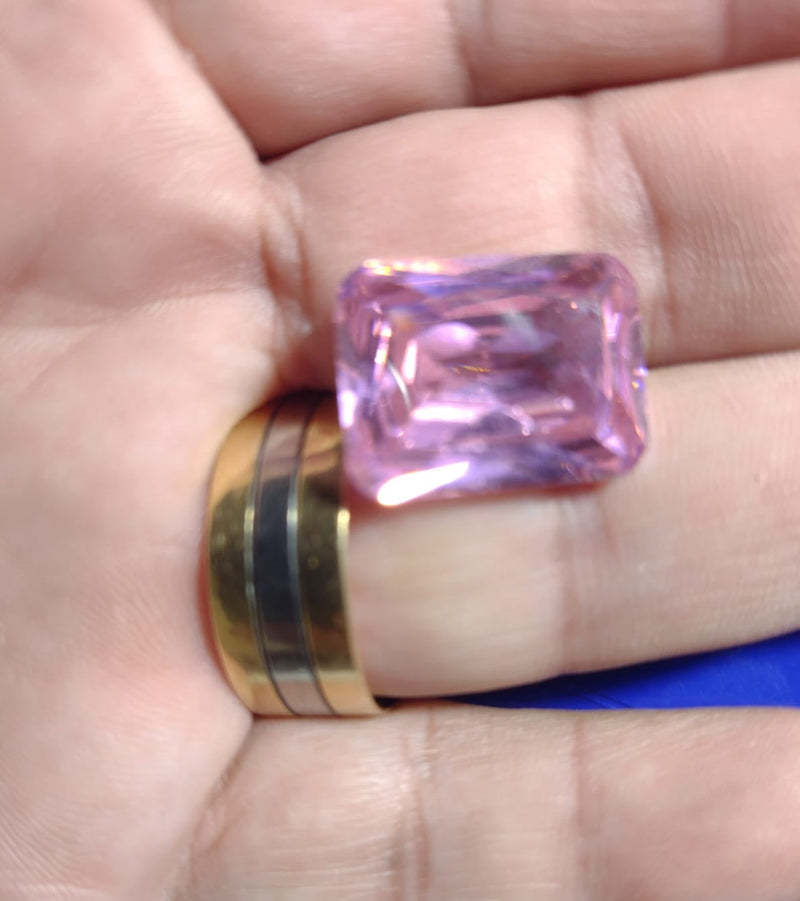 Pedra Zircônia Cor Rosa 20 mm x 15 mm Peso 7.50 Gramas