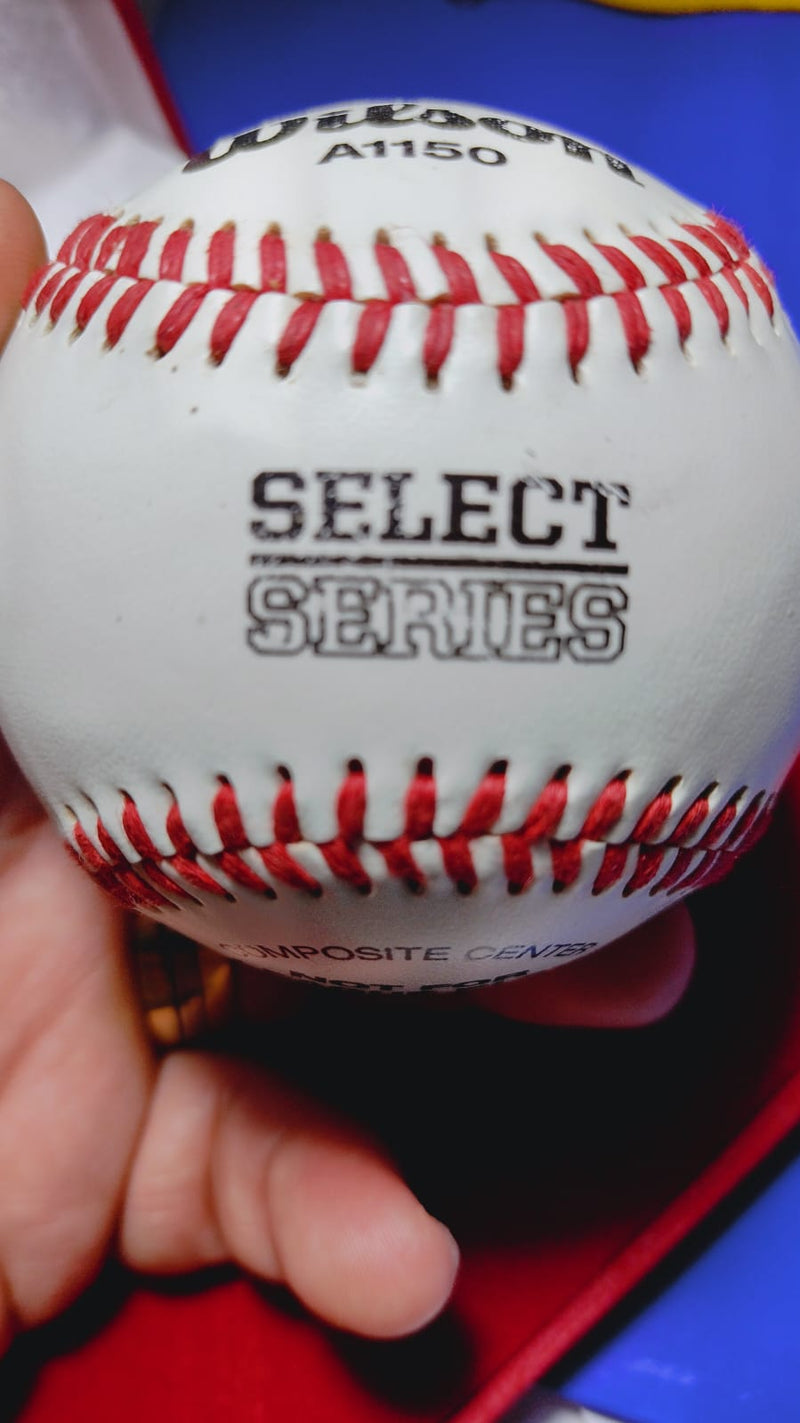 Bola Wilsom 142 Gramas 71 mm Linda e super Conservada