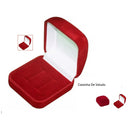 Anel ouro 18 kilates com pedra de brilhante 3mm  2 gramas