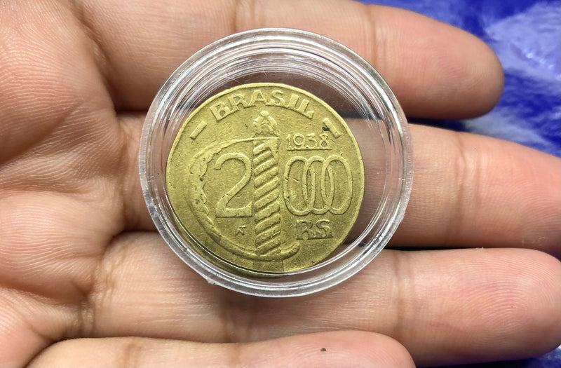 Moeda 2000 Brasil 1938 na Cápsula