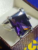 Anel Lilas Prata 950 Pedra Grande Zircônia 20 mm x 15 mm Peso 13 Gramas Maciço                                         V