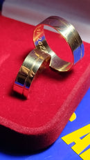 Par Alianças 18 Kilates Retas Noivado e Casamento 8 Gramas 7mm Com Risco