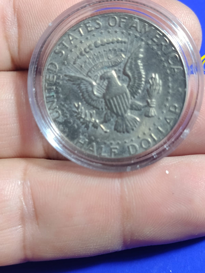 Moeda De Half Dollar De 1983 Kennedy Origem Usa moeda protegida