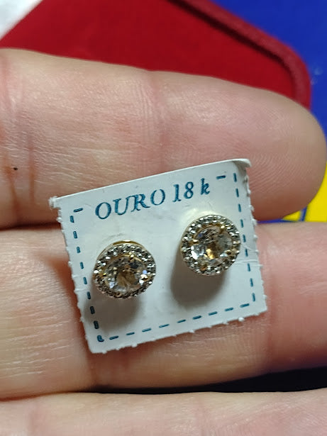 Par Brincos Zircônias 7 mm Ouro 18 Kilates Peso 1.9 Grama