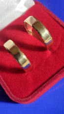 Alianças Par Ouro 18 Kilates Retas Com Kina Chanfrada Noivado e Casamento