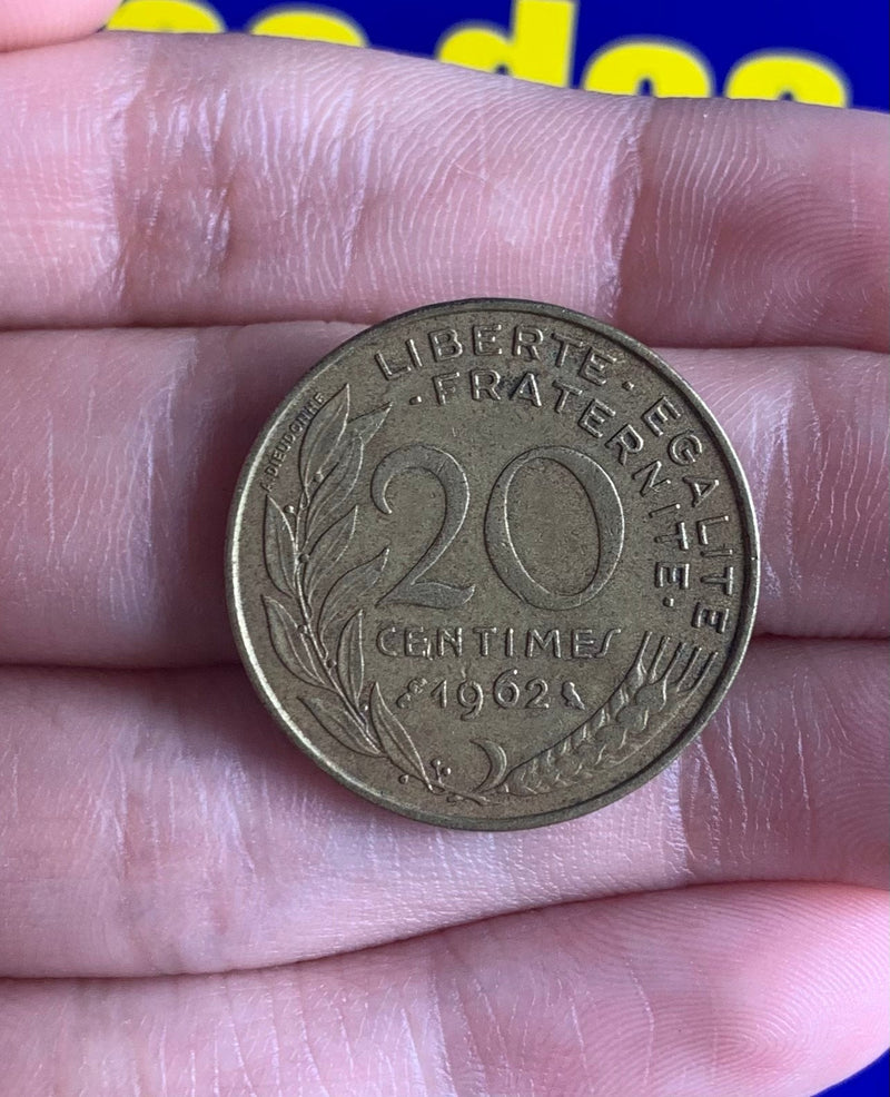 Moeda 20 Centimes França 1962 Muito Antiga e Rara Coleção