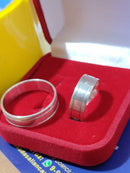 Par Alianças Namoro Preata 950 de Lei 6 mm com um risco e uma pedra de Zircônia