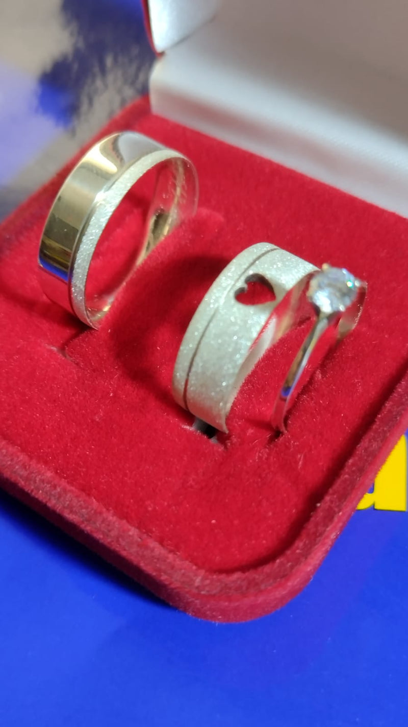 Par de Alianças Prata 950  Namoro e Cmpromisso 6 mm Fosca com Risco e Anel Solitário 3 mm Zircônia