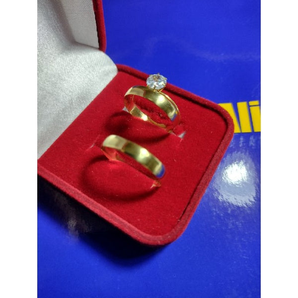 Par de alianças 5 mm 6 gramas Maçico com anel solitário 1 gramas pedra 3 mm
