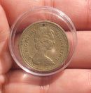 Moeda One 1983 Round Elizabeth II Rara Colecção Em Cápsula