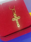 Pingente Cruz 20 mm Ouro 18 Kilates Peso 0.40 Grama