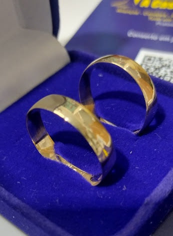 Alianças Casal Par Noivado Casamento Ouro 18 kilates 8.50 Gramas 7 mm Maciça