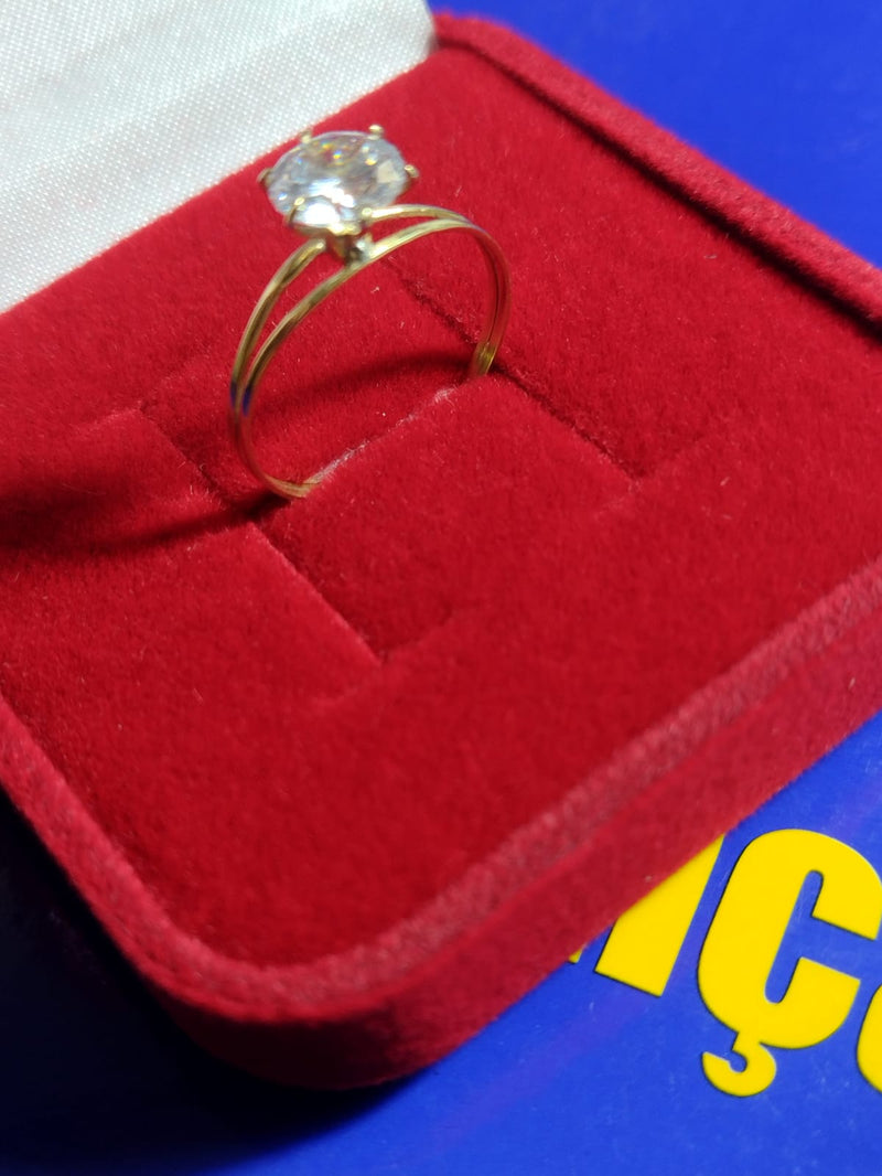 Anel Solitário Ouro 18 kilates Peso 1 Grama Pedra 5 mm Zircônia todas cores