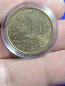 Moeda One Dollar ano2000 letra P