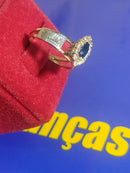 Anel Formatura Pedras Brilhantes Todo ouro 18 Kilates 1.70 Gramas Cabeça 12 mm x 10 mm Todos os Cursos