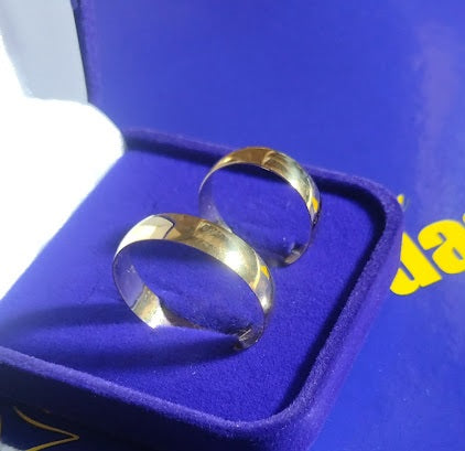 Alianças 7 mm Ouro 18 k Casamento Noivado Compromisso 7.50 Gramas Maciça