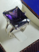 Anel Lilas Prata 950 Pedra Grande Zircônia 20 mm x 15 mm Peso 13 Gramas Maciço                                         V