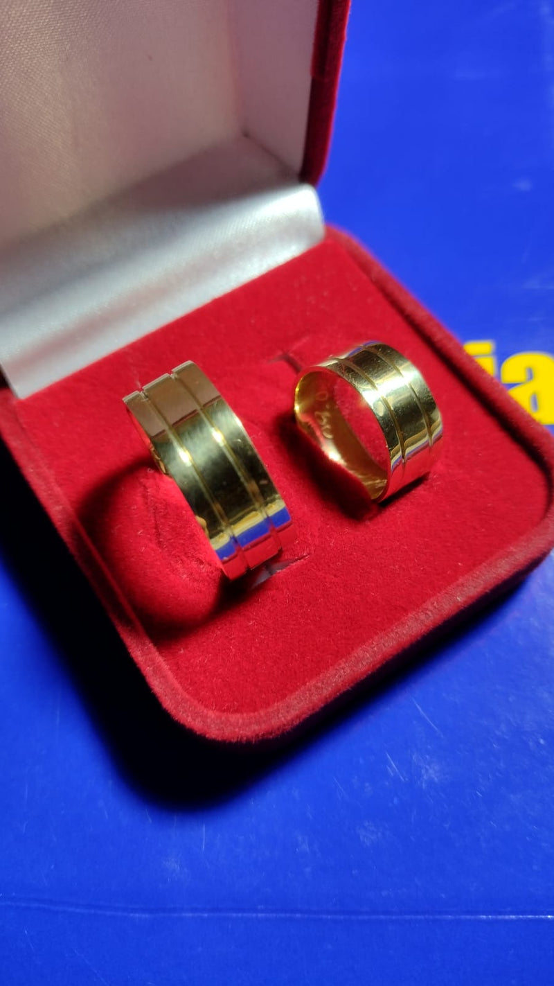 Ouro 18 Kilates Reta Noivado e Casamento 10 Gramas 8mm Com 2 Risco Opcional Par De Alianças