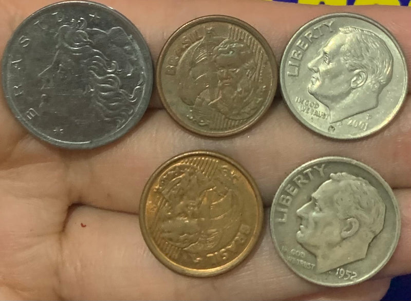 5 Moedas 5 Centavos, 1 Centavos Brasil e 2 de Dolar