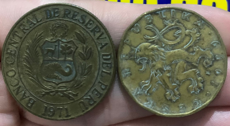 2 Moedas  Estrangeiras Coleção Novas Kit Duas Moedas Raras Lindas