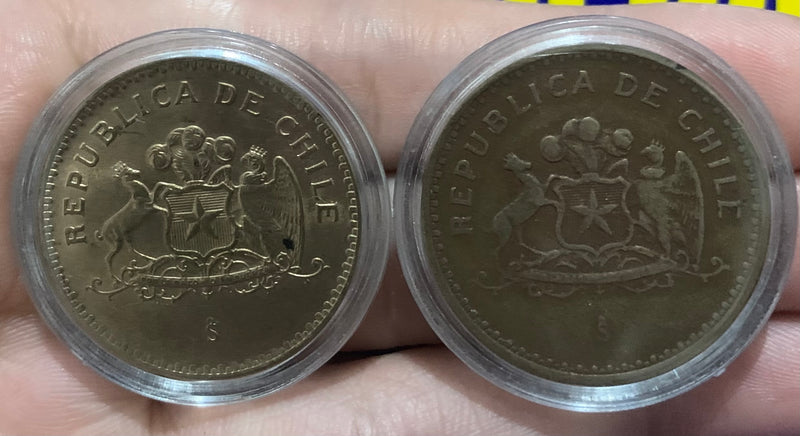 2 Moedas 100 Pesos República do Chile  Estrangeiras Coleção Novas Kit Duas Moedas Na Cápsula