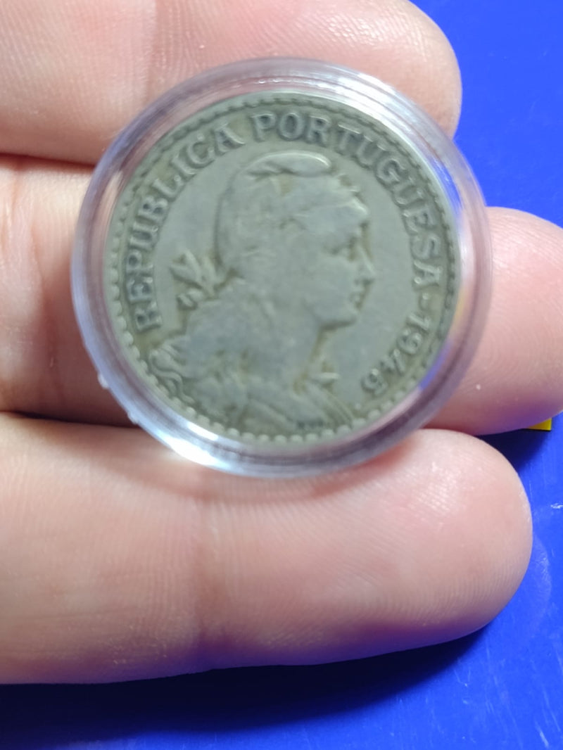 4 Moedas de 1 escudo Portuguesa rara e lindas