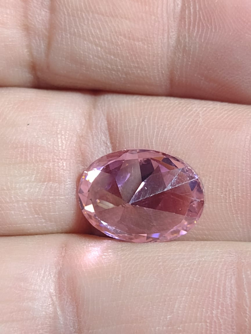 Pedra Zircônia Cor Rosa 16 mm x 12 mm Peso 3.10 Gramas