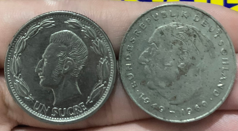 Moedas  Estrangeiras para Coleção Novas Kit Duas Moedas Raras Novas