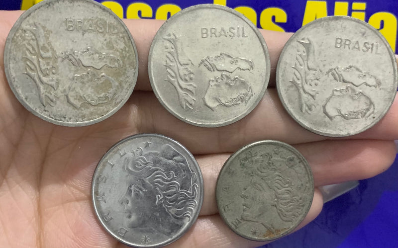 Moedas 1 Cruzeiro, 20 Centavos e 50 Centavos 5 Moedas no Kit