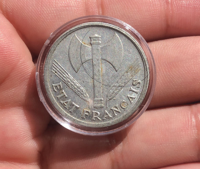 Moeda 2 Franc 1943 Estrangeira Para Coleção Linda Moeda em Cápsula